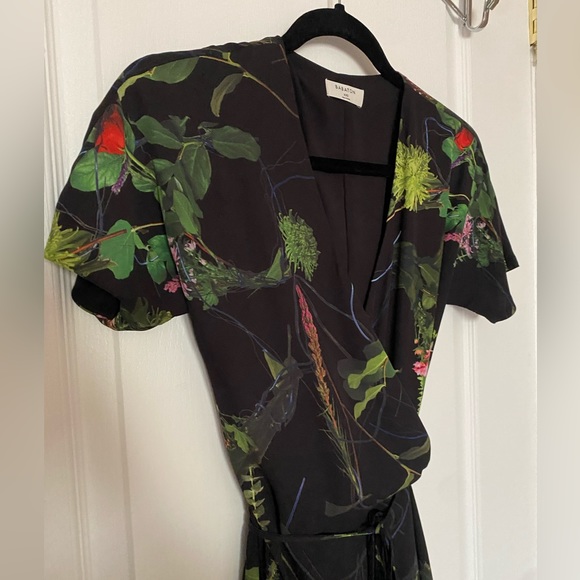 Babaton Floral Wrap Dress - Picture 4 of 8